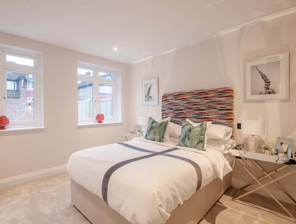 The Outlook London & County